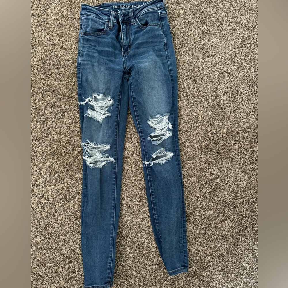 American Eagle Size 2 Hi-Rise